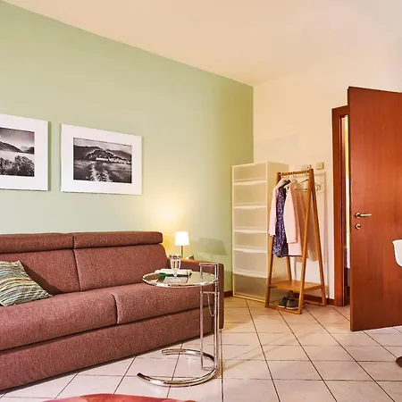 Apartament Le Quattro Stagioni Lakeview Acquaseria