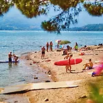 Le Quattro Stagioni Lakeview * אקסריה