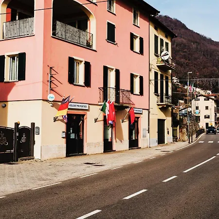 Le Quattro Stagioni Lakeview Acquaseria